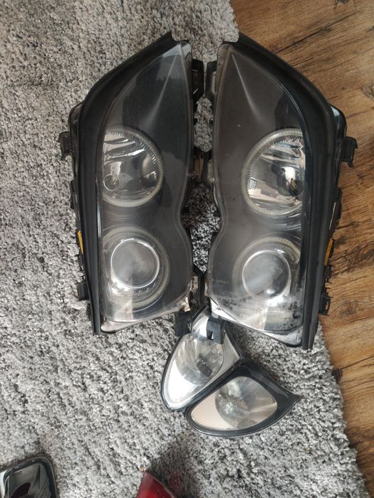 Vând piese pentru BMW e46