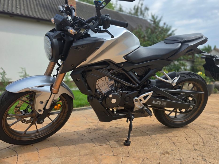 Honda CB125r 2023 A1