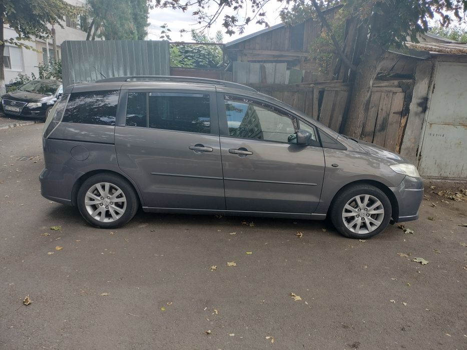 Mazda 5  An 2010  model Facelift