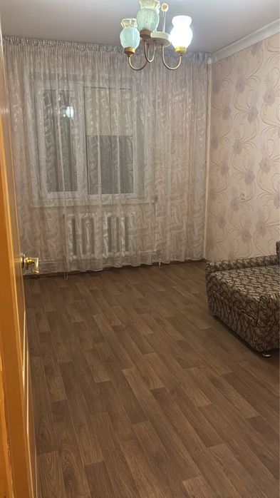 Сдам 3-х ком кв 200000 +ком