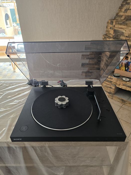 Виниловый проигрыватель Sony PS-LX310BT