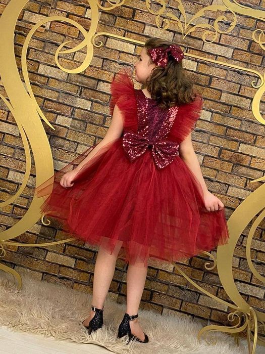 Платье пышное фатиновые