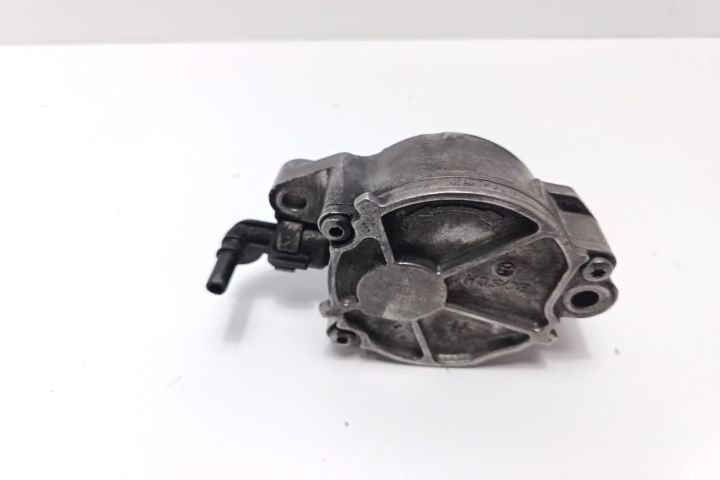 Pompa vacuum D1562b Ford Focus a 2-a generatie seria