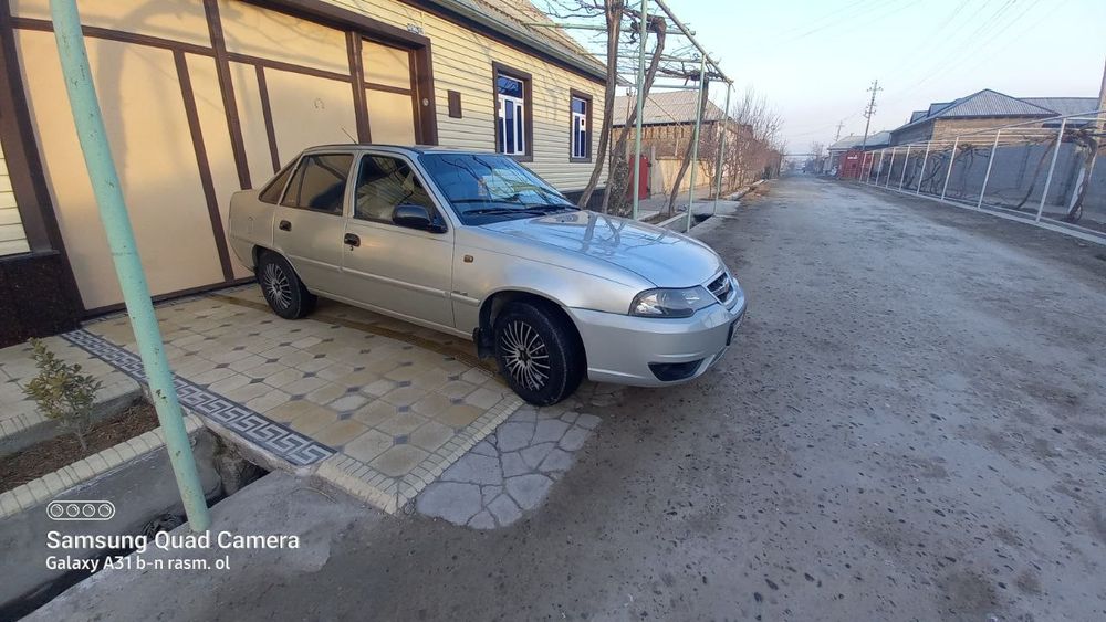 Nexia 2 1.6.  Yili 2009 Yurgani 470.000 Kraska bor Metan+Benzin