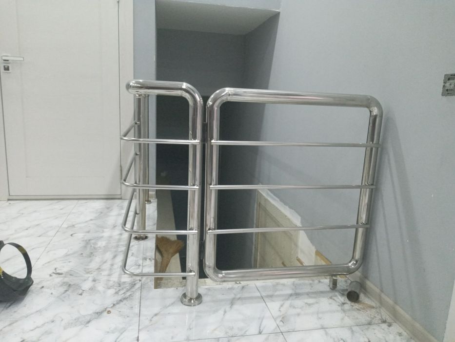 Нержавеющей  перила