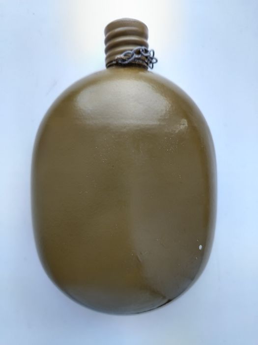 Фляжка армейская