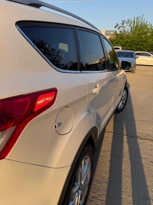 Ford Kuga 2.0 diesel 4x4 permanent Automat