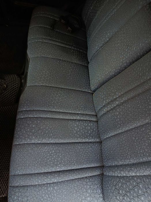 Машина волга 31105