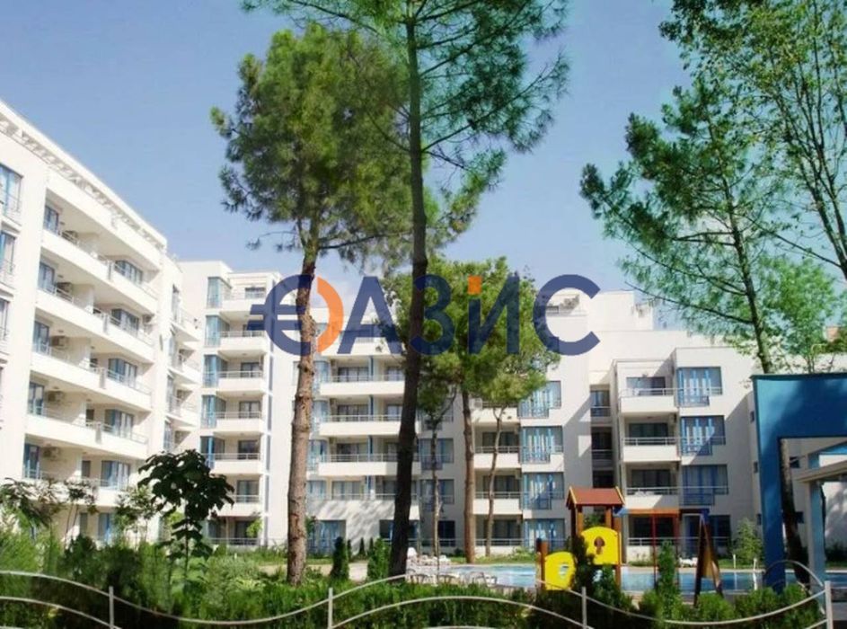Продава се Едностаен апартамент в к.к. Слънчев бряг - 40 кв.м за 1300 €/кв.м - Снимка #12