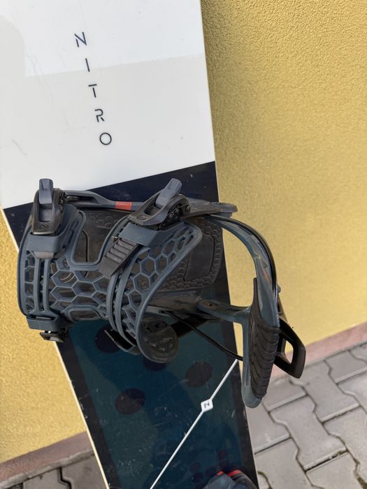 Placa snowboard Nitro Team 157 boots Nitro Team legaturi Fenix Flow