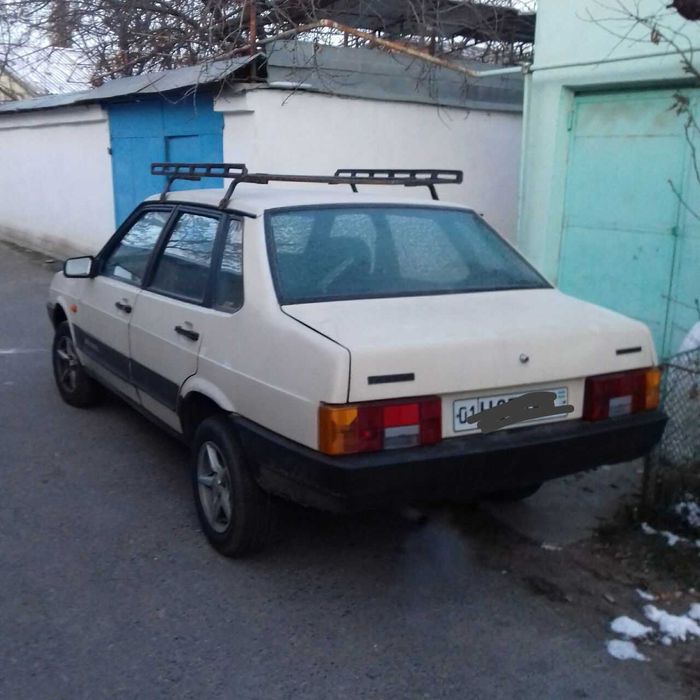 Продается автомобиль ваз 21099