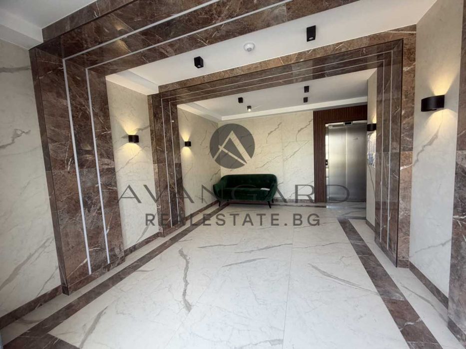 Продава се Двустаен апартамент в Пловдив, Остромила - 61 кв.м за 1170 €/кв.м - Снимка #11