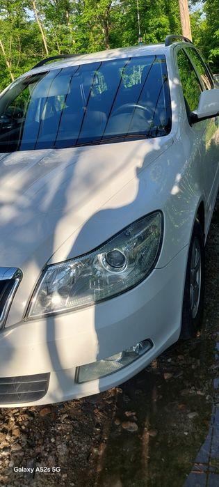 Vând Skoda Octavia ll