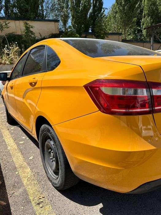 Lada vesta ishlab chiqarilgan sana 2019 yil edilar xolatda