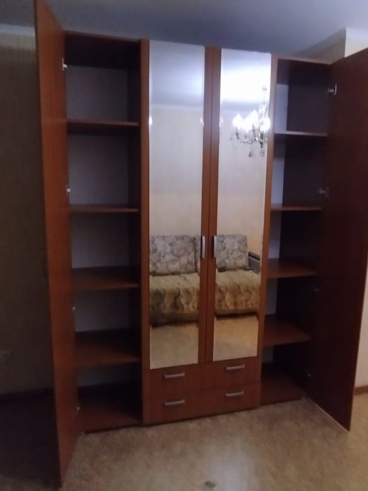 Продается Российский шкаф