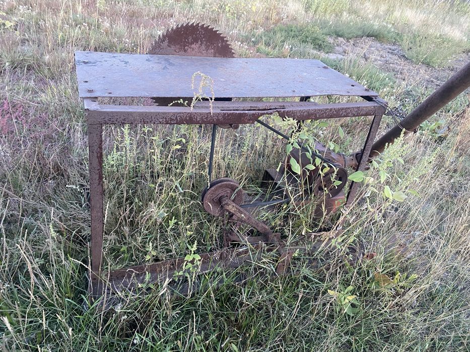 Продам пилу-тракторную