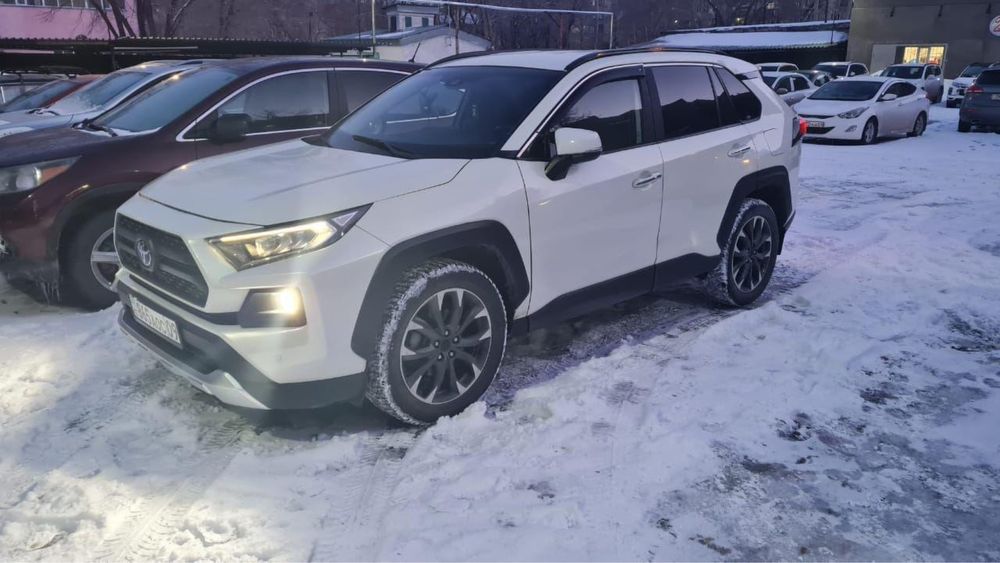 Продам Toyota RAV 4