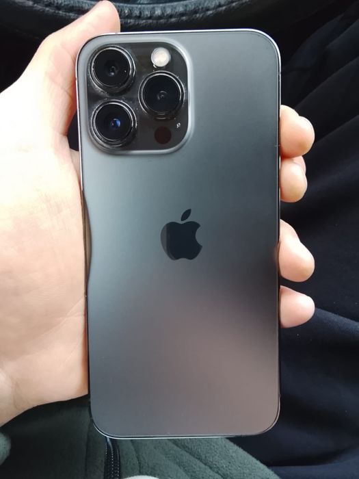 Продам айфон 13 про