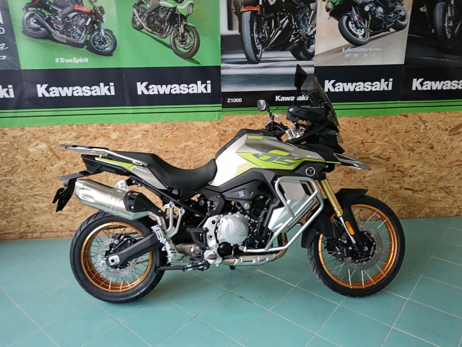 Voge 900 ds 2025 TVA deductibil