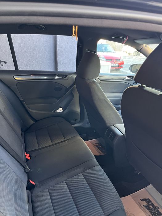 W Golf 6 din 2011 motor 1.6 motorina EURO 5