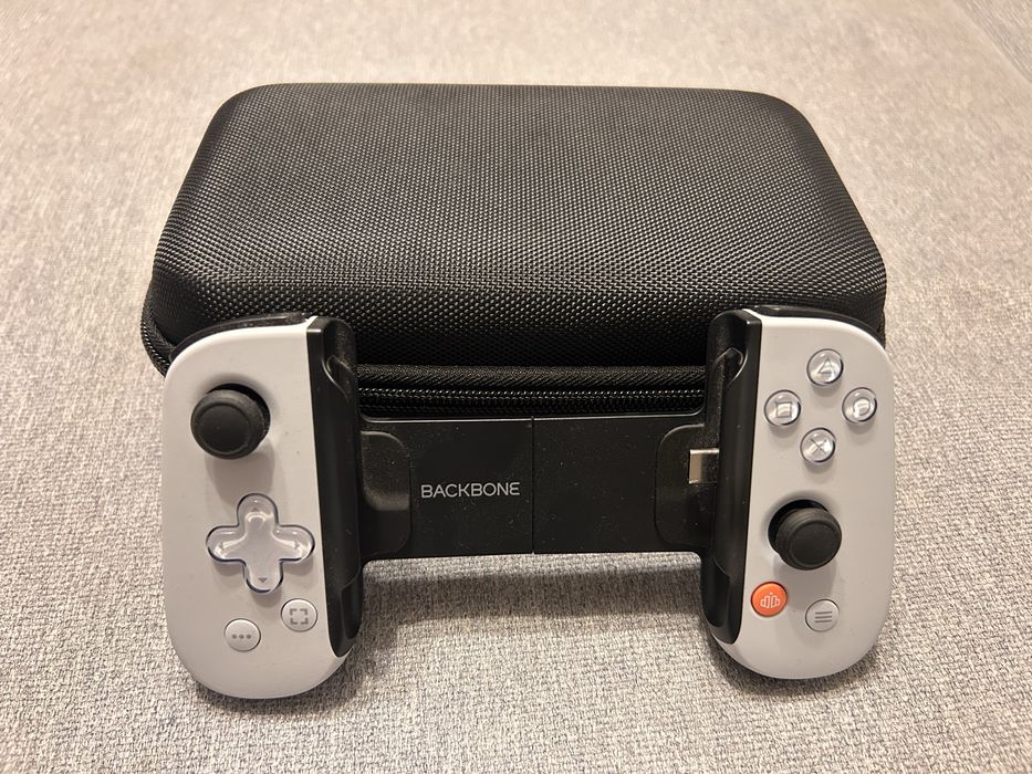 Backbone PS edition, type C