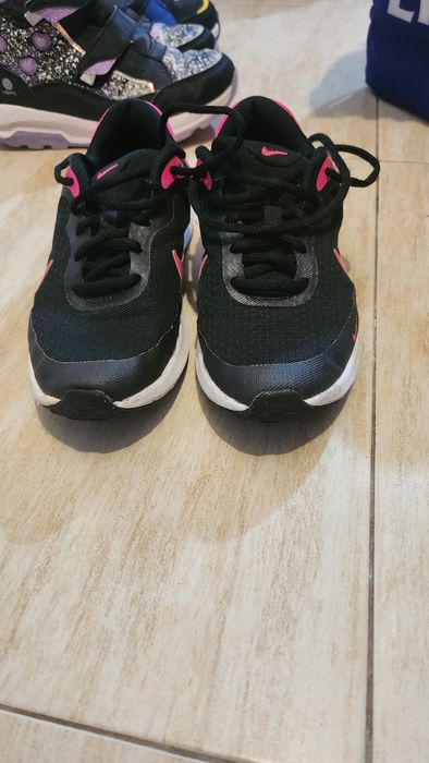 Детски обувки Nike 'Revolution 7' в розово и черно