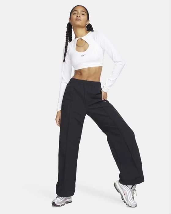 Женские брюки Nike