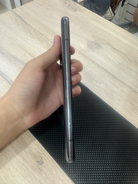 Xiaomi 10T б/у продается 6/128