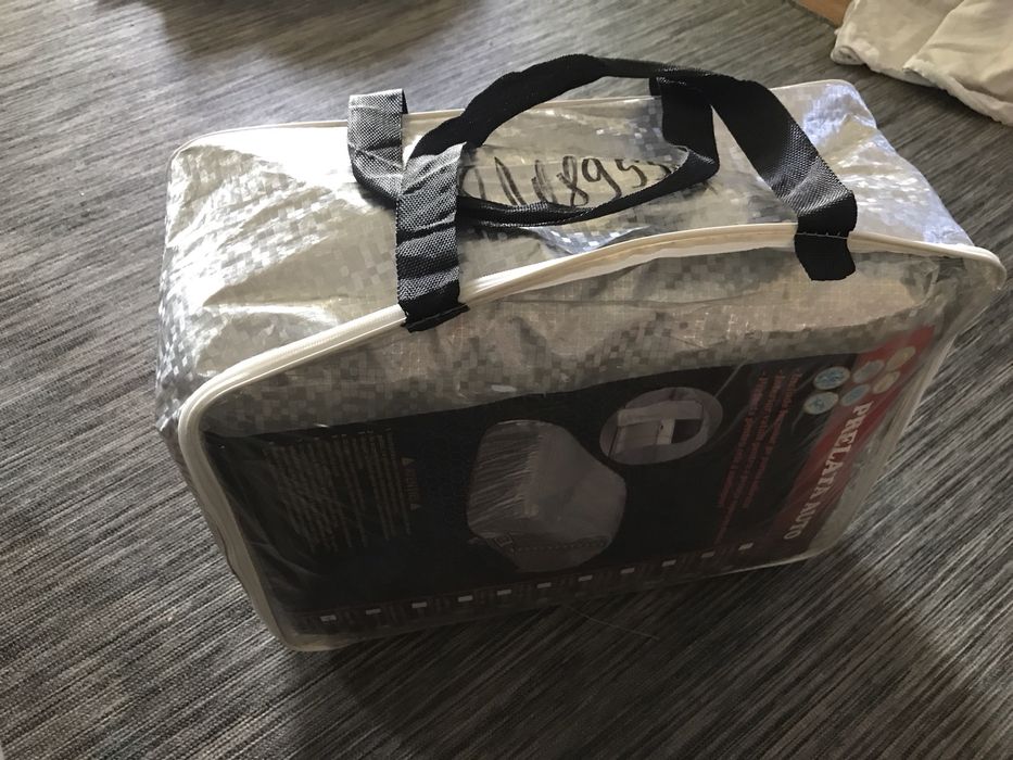 NOU Prelata / husa AUTO SUV