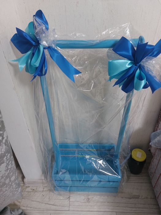 Продам вешалка корзина детская