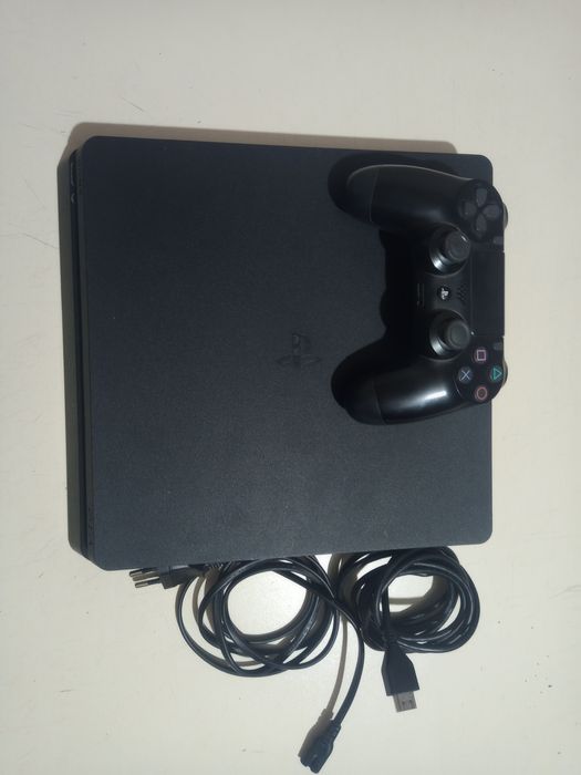 Playstation 4slim
