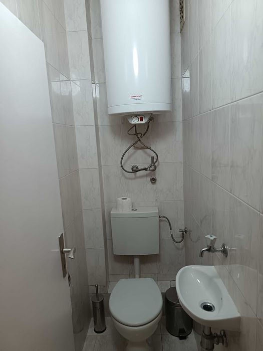 Дава се под наем Тристаен апартамент в Варна, Победа - 70 кв.м за 561 € - Снимка #5