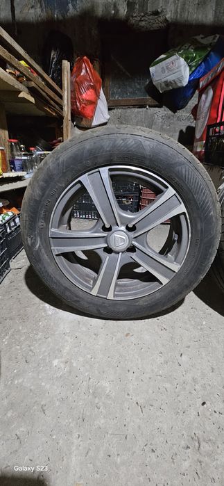 Jante cu cauciucuri de vara