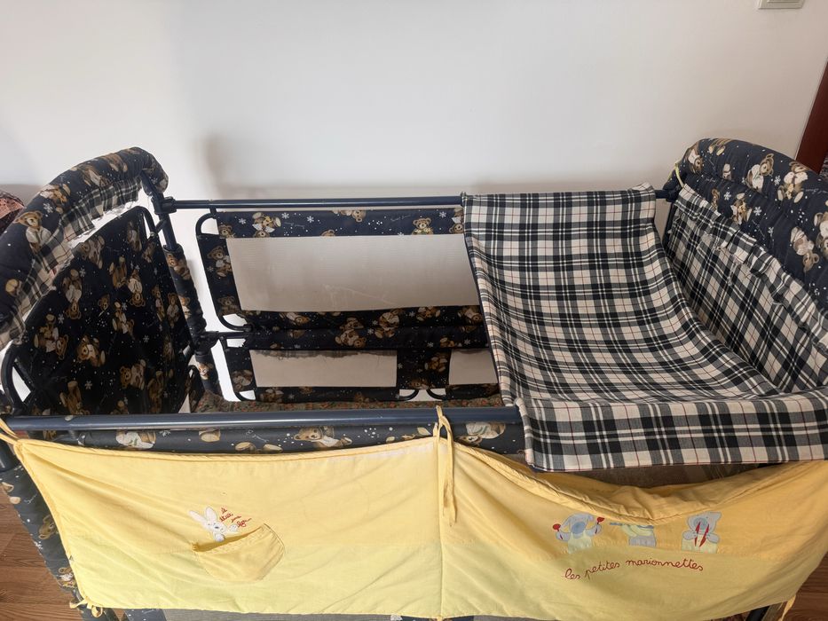 Продается манеж и столик для кормление