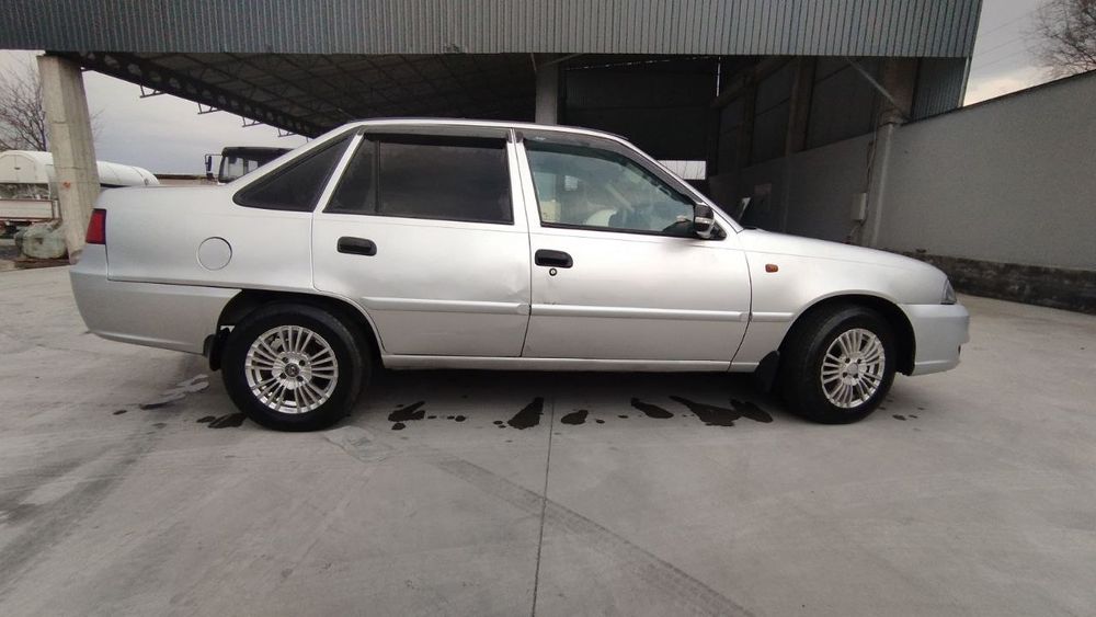 Nexia2sonc sotiladi holati zör