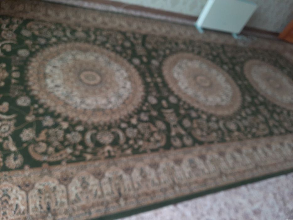 Продам ковёр шерстяной