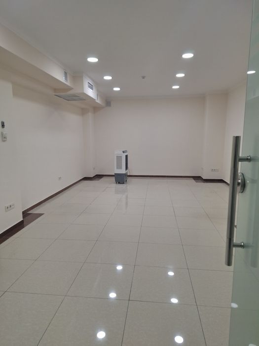 40м² на 2м этаже метро Ойбек 24/7