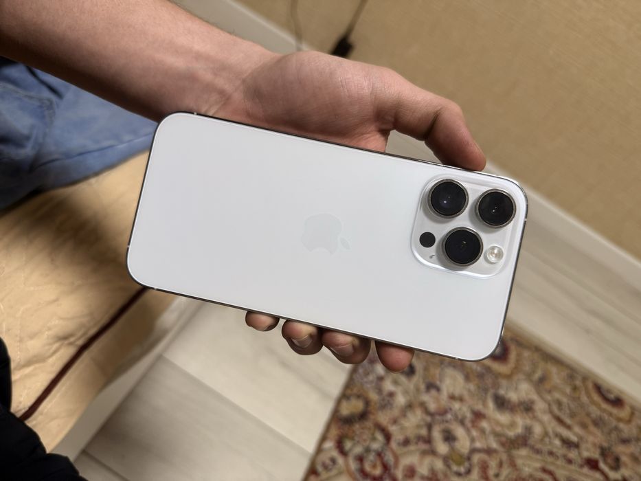 Айфон 14 про макс акб 79%
