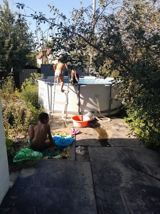 Продам ухоженную дачу на Бобровке