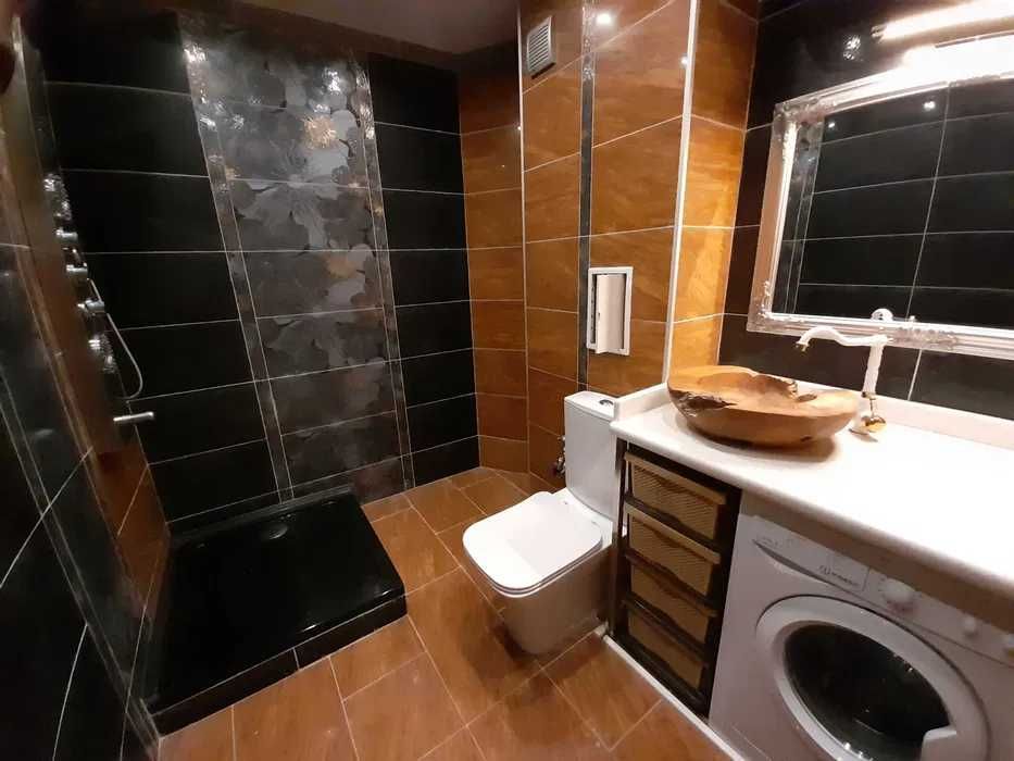 Давам под наем двустаен апартамент с панорамна тераса в Студ.град!