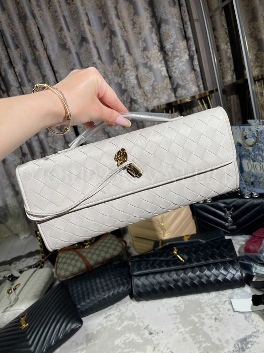 Geanta tip Plic - Bottega Veneta - Andiamo Clutch Ivoire