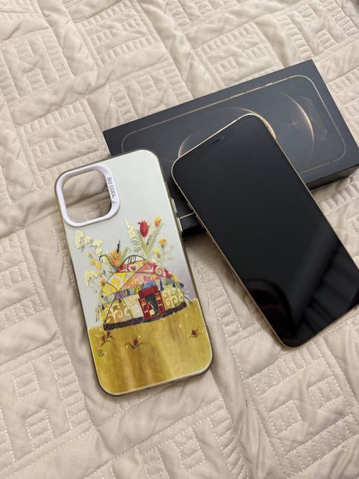 Айфон 12 про макс