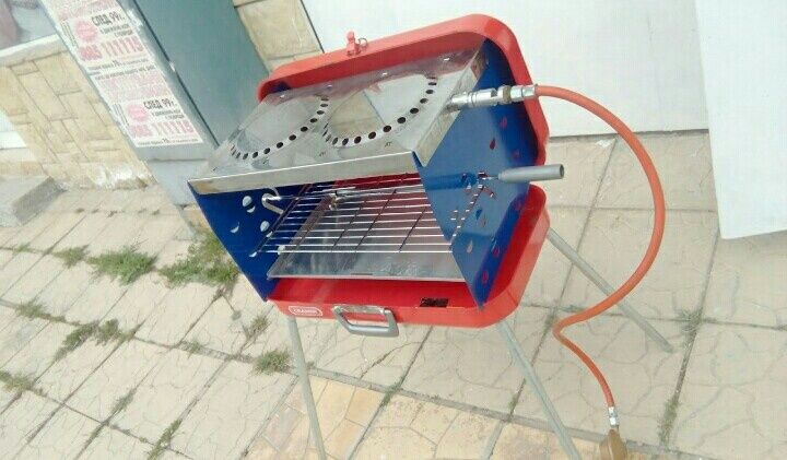 Газов грил згаваем за къмпинг ( скара )