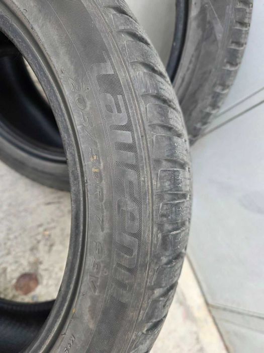 Зимни гуми Laufenn 205/50/17 - 2 броя