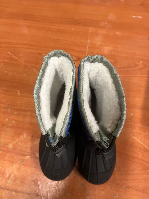 Детски ботуши 27/28 номер