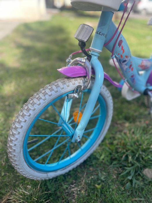 Bicicleta fete 5 ani Frozen