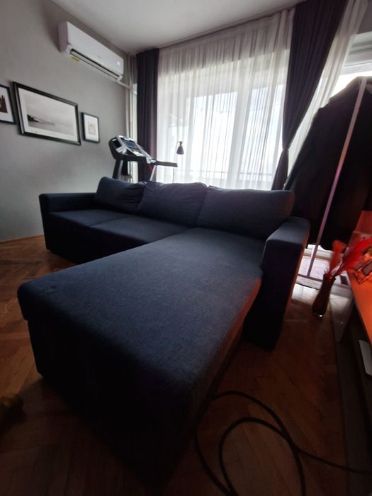 Триместен разтегателен диван с ракла