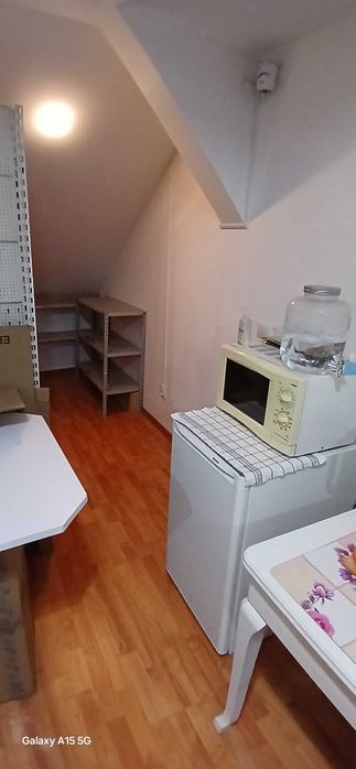 Mobilier magazin, tejghea, rafturi rezistente depozit, scaune, birouri