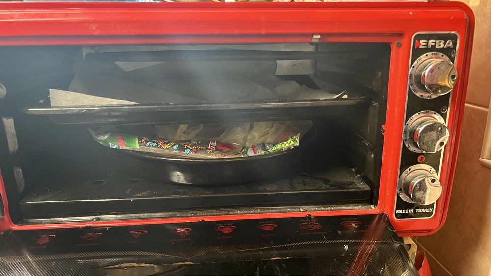 Электрическая духовка Efba