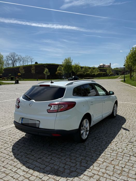 Renault Megane 3 1.5 dci 110 cp